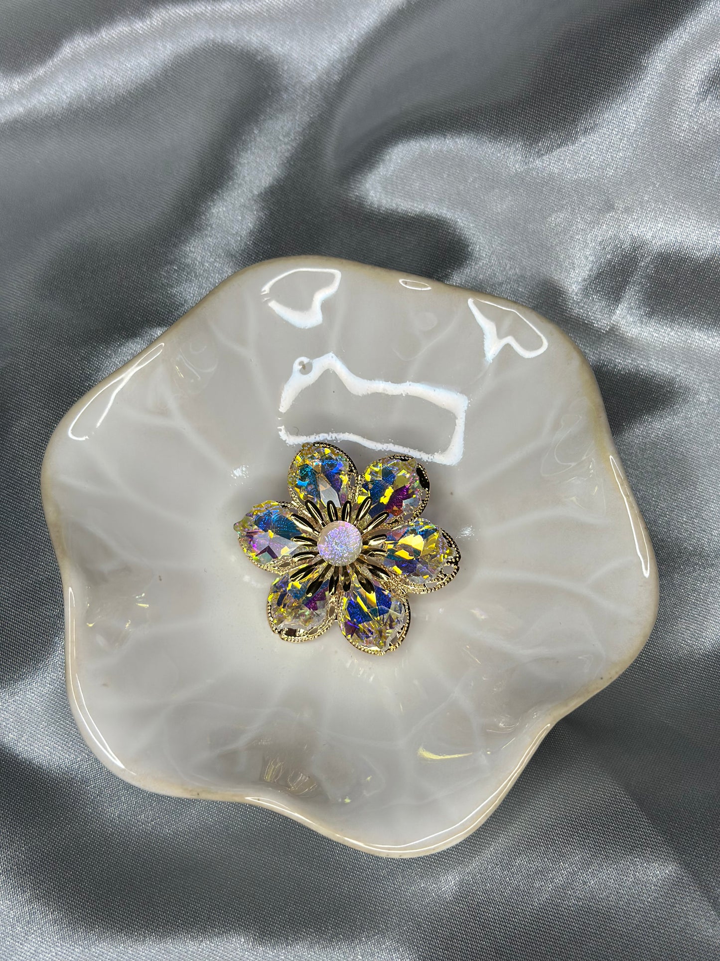 Broche Bella